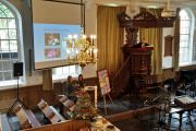 Presentatie over het collecte doel, door Iris Scholten en Nienke Wegerif.